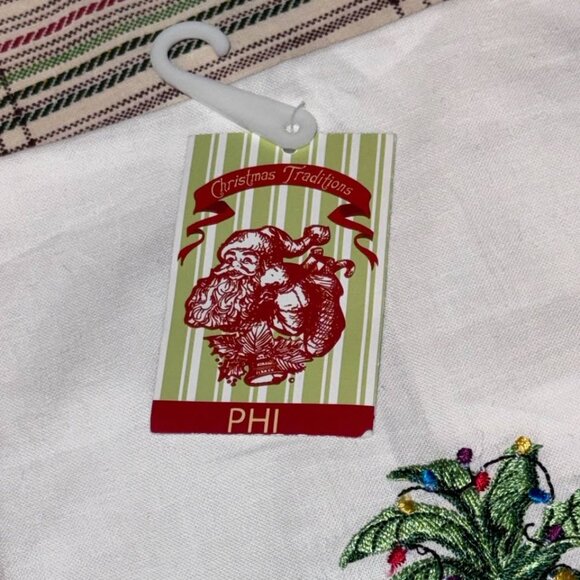NEW Embroidered Tea Towel Merry Christmas Y’All Palmetto Tree Christmas Lights - Picture 3 of 7